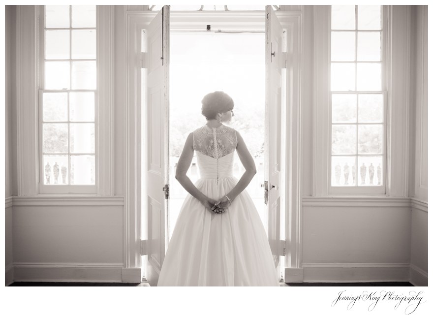 07 Charleston Bridal Session {Charleston Wedding Photographer}_Jennings King Photography.jpg