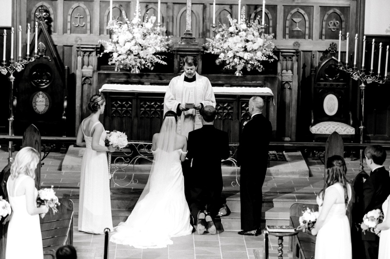 0059_Elizabeth And Bedford Poinsett Club wedding {Jennings King Photography}