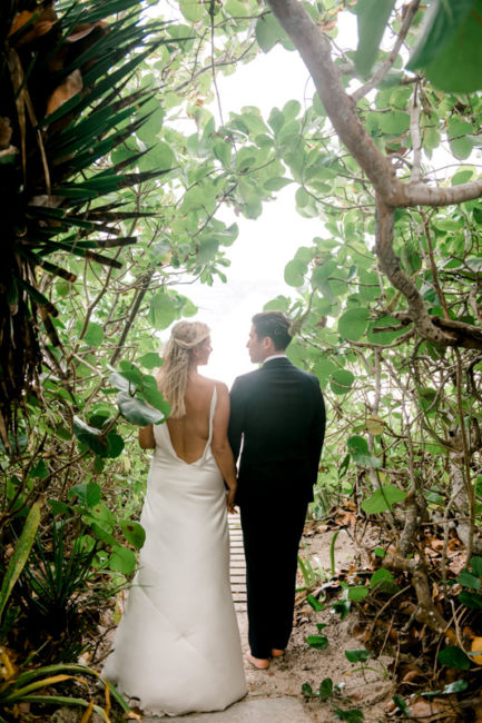 0120_Christie & Jon Harbour Island Wedding Ocean View Club {Jennings King Photography}